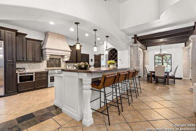 Image 12 of 31 For 317 Park Ridge