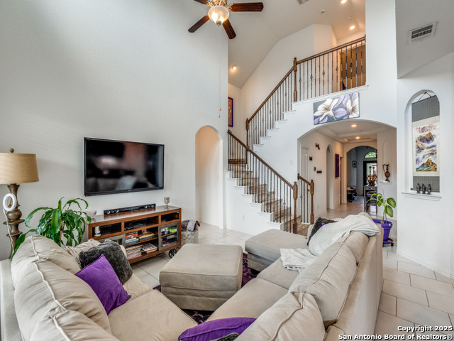 Image 6 of 24 For 226 Fernwood Dr.