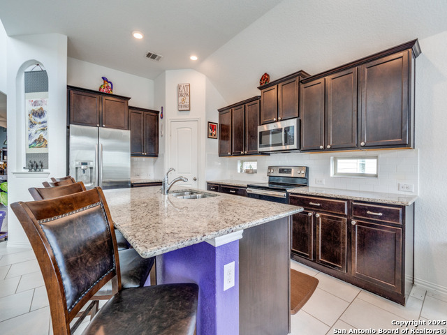 Image 8 of 24 For 226 Fernwood Dr.