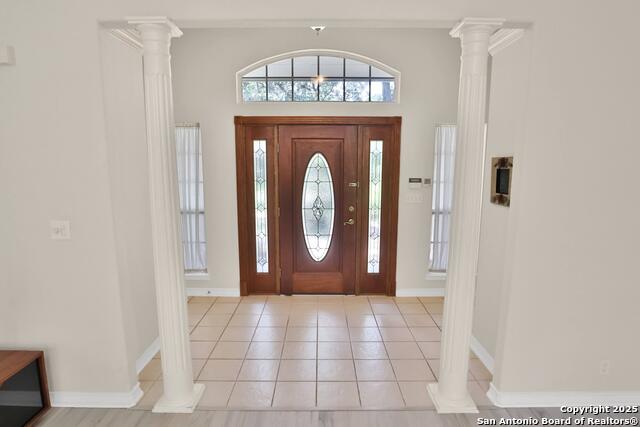 Image 4 of 36 For 518 Fossel Pass St