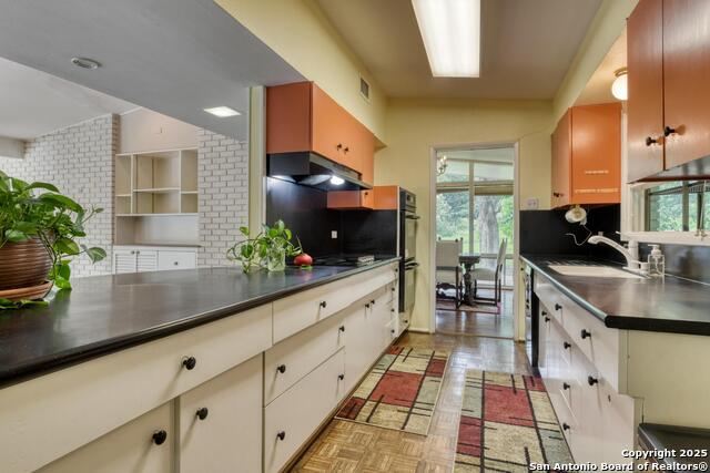 Listing photo id 8 for 509 Canterbury Hill