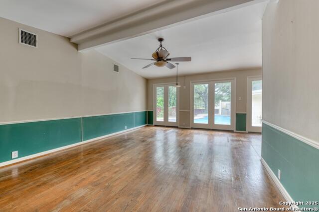 Listing photo id 9 for 509 Canterbury Hill