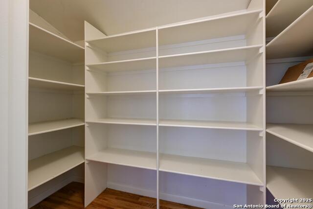 Listing photo id 23 for 509 Canterbury Hill