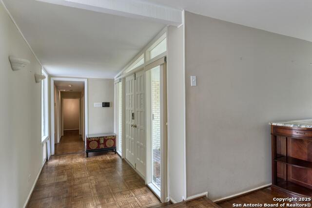 Listing photo id 2 for 509 Canterbury Hill
