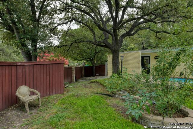 Listing photo id 45 for 509 Canterbury Hill