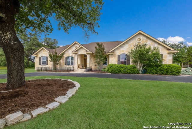 Listing photo id 0 for 418 River Mountain