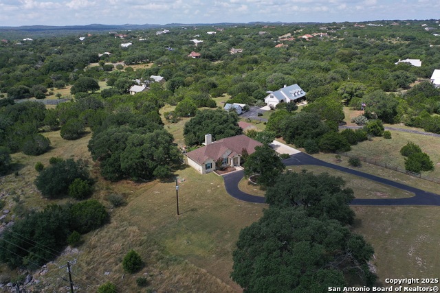 Listing photo id 4 for 418 River Mountain