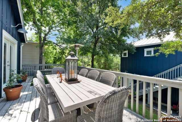 Listing photo id 19 for 1809 10th W