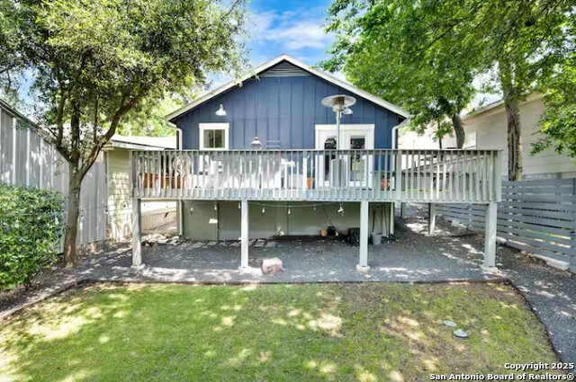 Listing photo id 20 for 1809 10th W