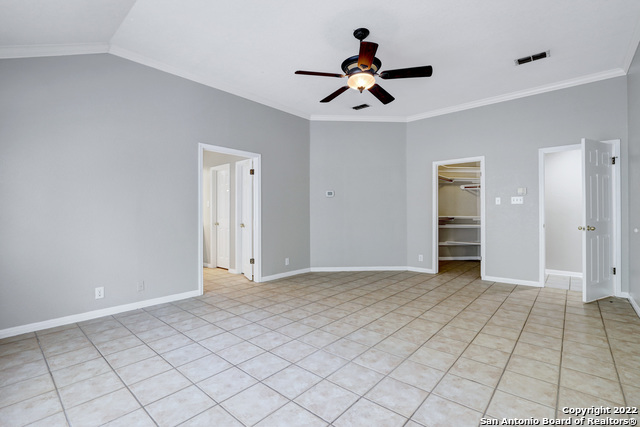 Image 17 of 25 For 8422 Blackcastle Dr