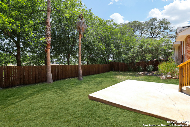 Image 23 of 25 For 8422 Blackcastle Dr