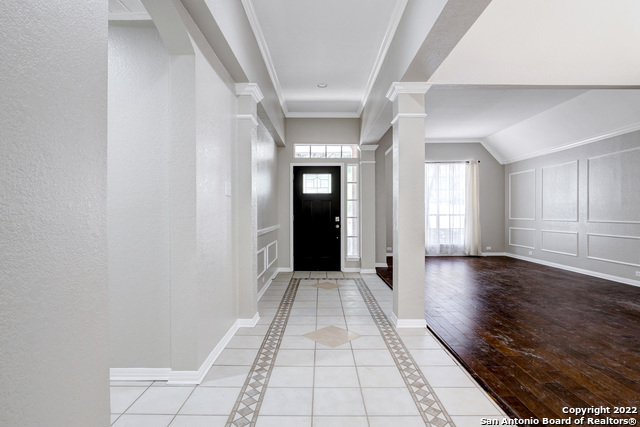 Image 6 of 25 For 8422 Blackcastle Dr