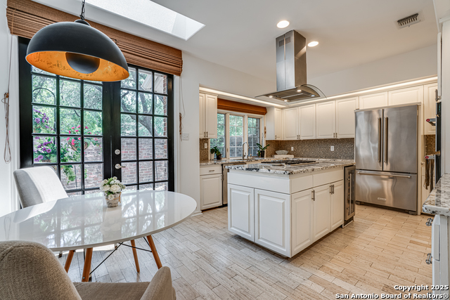 Image 17 of 45 For 6 Villa Jardin  6