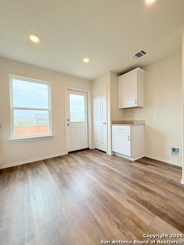 Image 7 of 19 For 5006 Bay Breeze