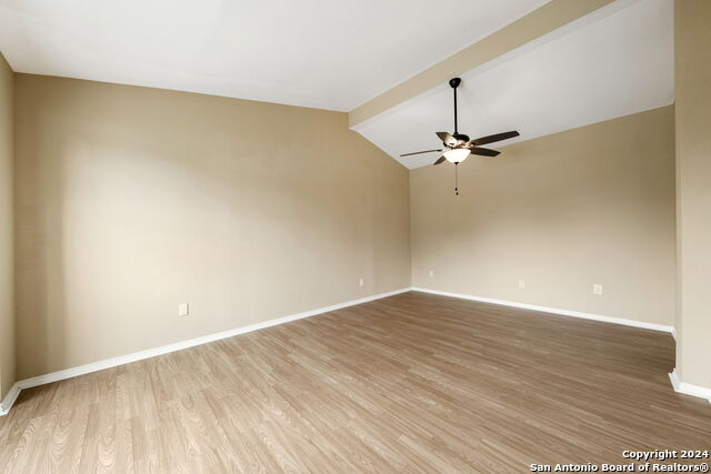 Image 11 of 25 For 249 Park Ln  