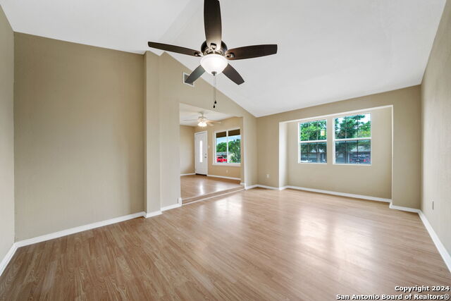 Image 13 of 25 For 249 Park Ln  