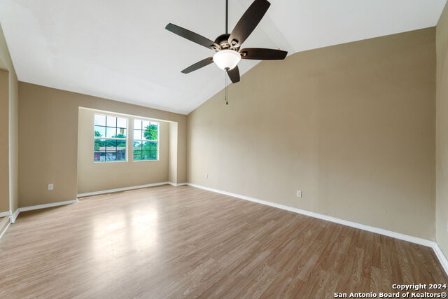 Image 14 of 25 For 249 Park Ln  