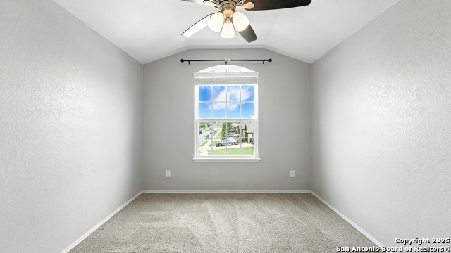 Image 27 of 32 For 912 Bexley  