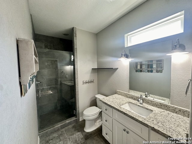 Image 10 of 15 For 2029 Blueridge Dr