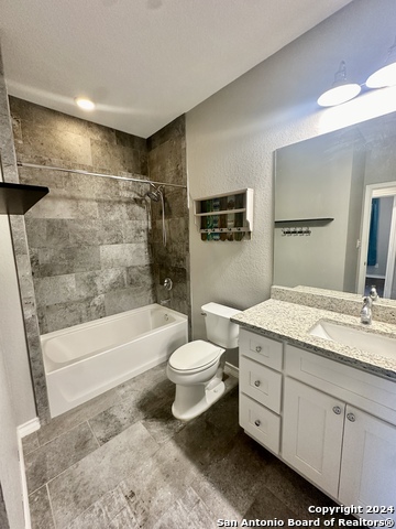Image 12 of 15 For 2029 Blueridge Dr