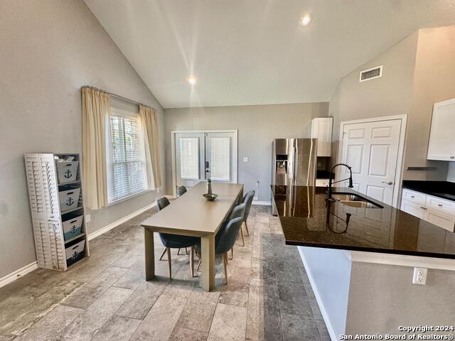Image 5 of 15 For 2029 Blueridge Dr