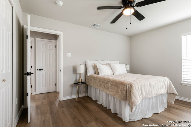 Image 20 of 27 For 1503 Arroya Vista