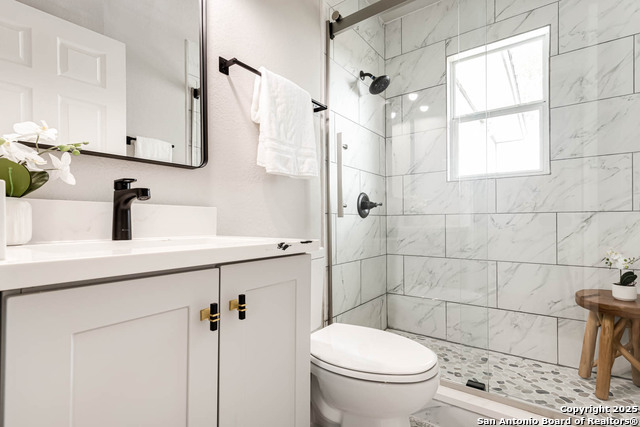 Image 21 of 27 For 1503 Arroya Vista