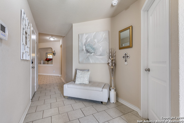 Image 4 of 25 For 4122 Salado  