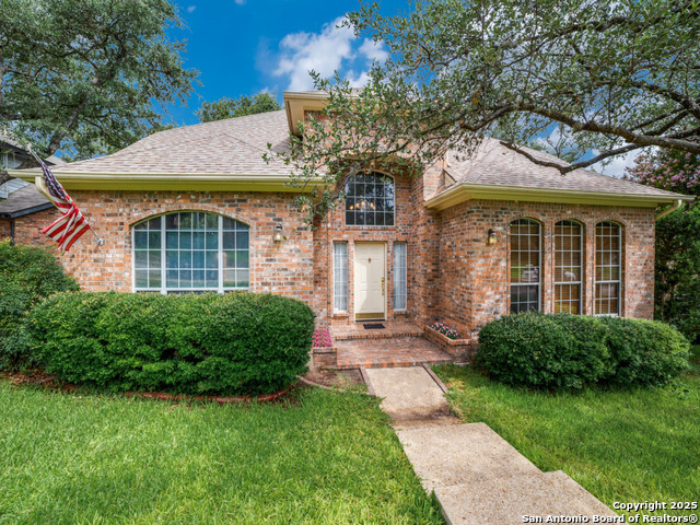 Listing photo id 0 for 8627 Waldon Heights