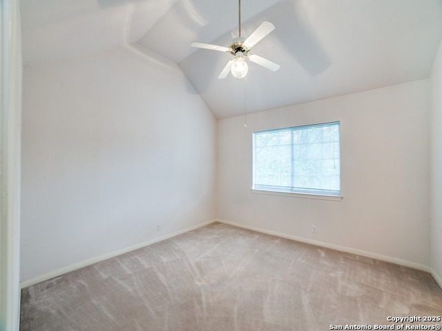 Listing photo id 19 for 8627 Waldon Heights