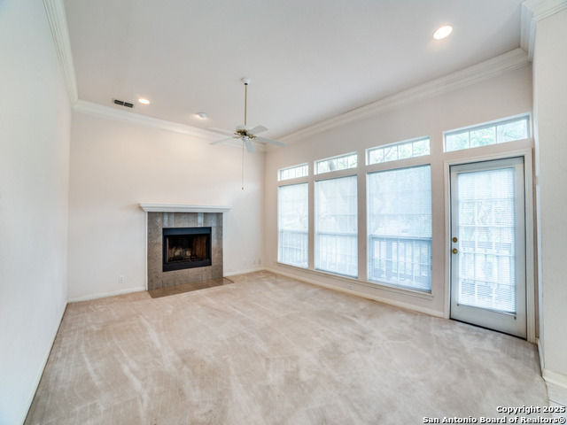 Listing photo id 4 for 8627 Waldon Heights