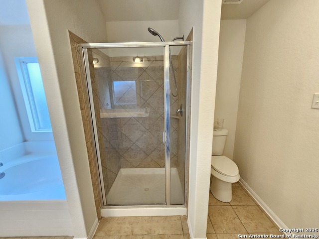 Listing photo id 22 for 6723 Luckey Pond
