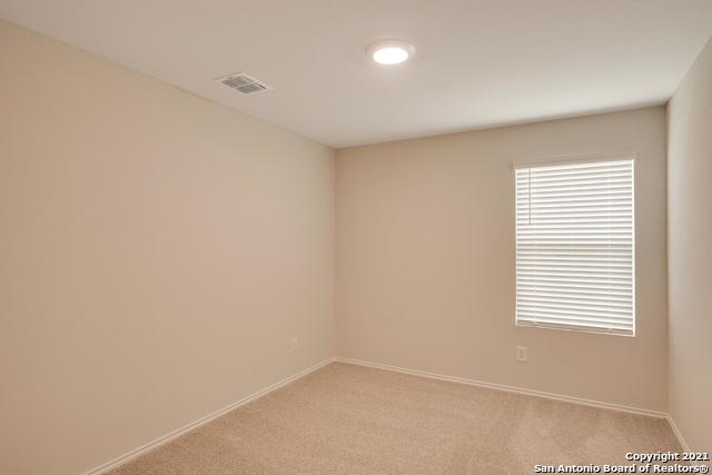 Image 17 of 28 For 728 Armadillo Dr
