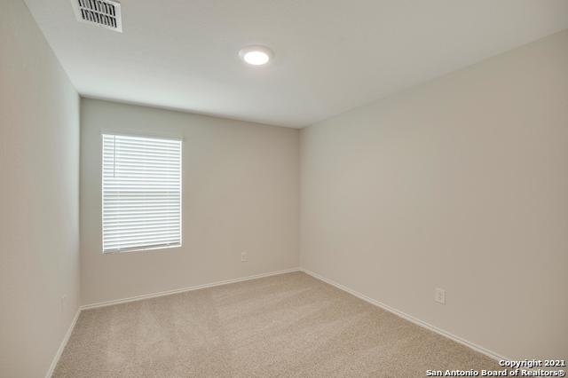Image 20 of 28 For 728 Armadillo Dr