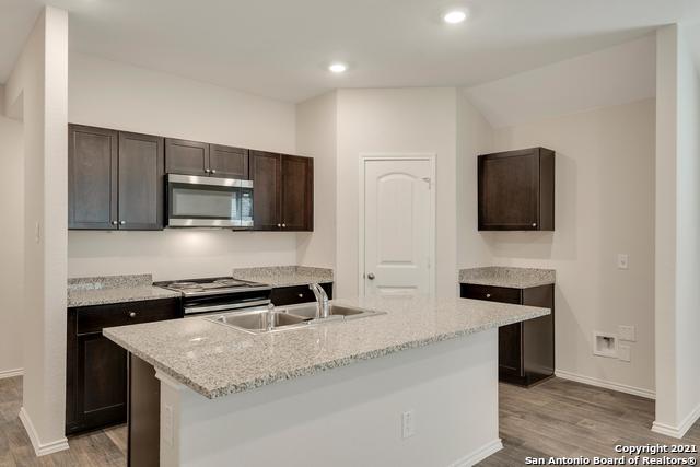 Image 6 of 28 For 728 Armadillo Dr