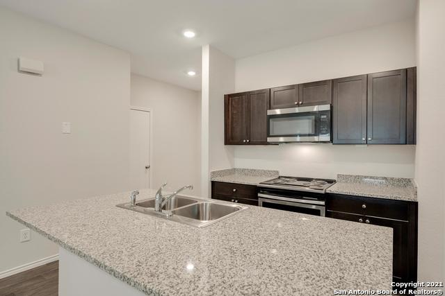 Image 8 of 28 For 728 Armadillo Dr