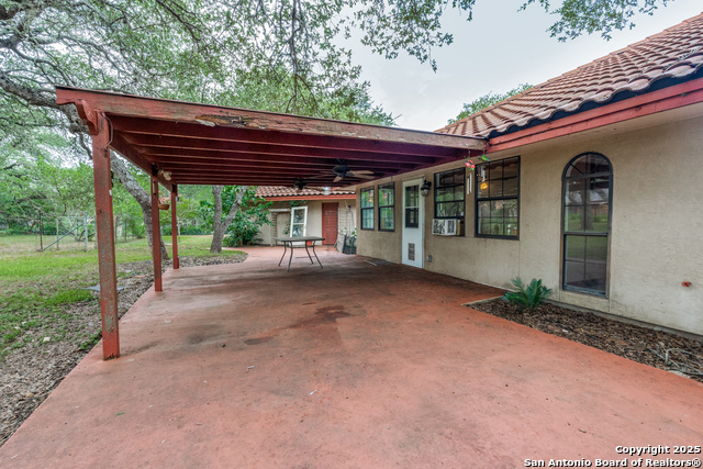 Image 22 of 28 For 8470 Park Lane Dr