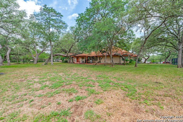 Image 24 of 28 For 8470 Park Lane Dr