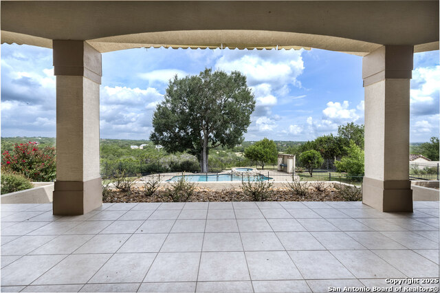 Image 16 of 59 For 229 Greystone