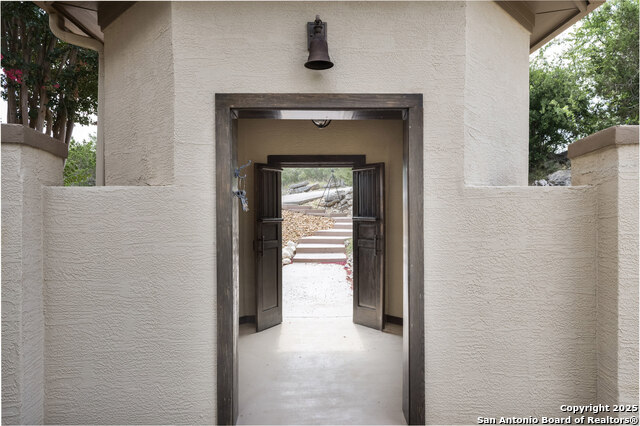 Image 21 of 59 For 229 Greystone