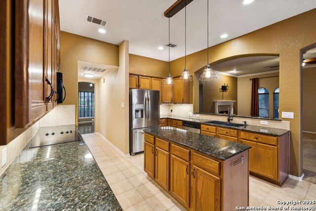 Image 15 of 46 For 2504 Woodbridge Way