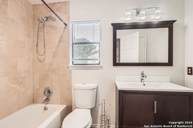 Image 17 of 27 For 7509 Sidbury Cir