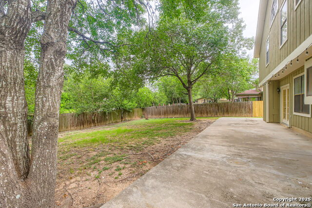 Image 26 of 27 For 7509 Sidbury Cir