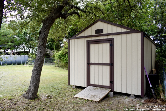 Image 47 of 49 For 101 Hillside