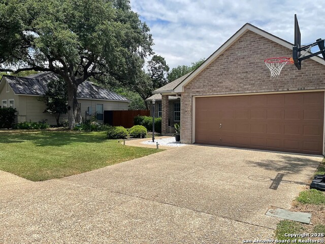 Image 3 of 17 For 13123 Voelcker Ranch Dr