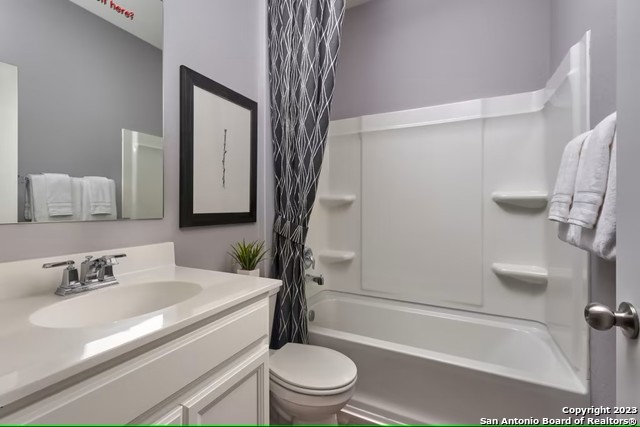 Image 19 of 27 For 13747 Redtail