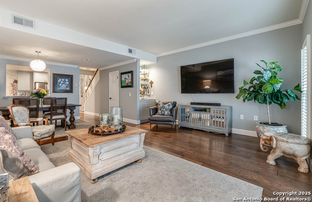 Image 15 of 37 For 8919 Wickfield