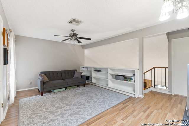 Image 18 of 28 For 7111 Ranch Hill