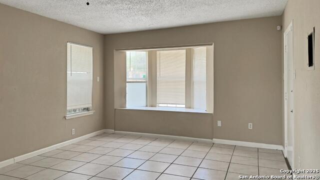 Image 6 of 18 For 6038 Sandwick