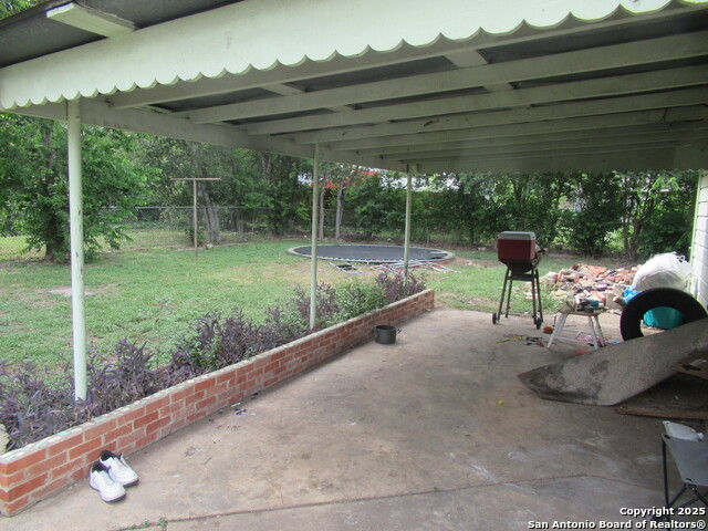 Image 5 of 7 For 255 Charcliff